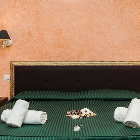 Pensionat Guest's Heaven 4*