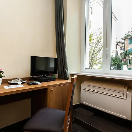 Πανσιόν Guest's Heaven 4*