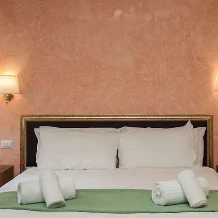 Guest's Heaven Guest house 3*