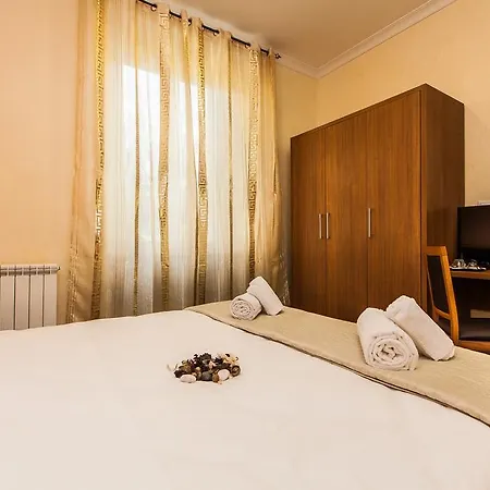 Guest's Heaven 4* Rome